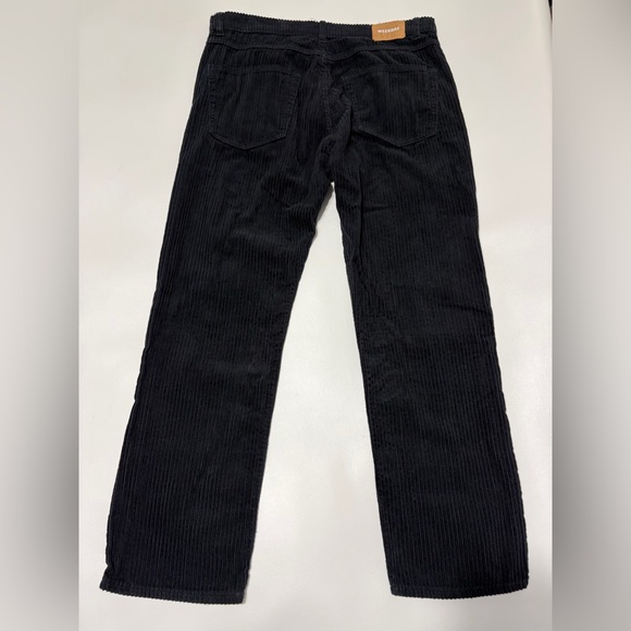 Weekday Vacant Cropped Cord Trouser Men’s 32 Swedish Modern Scandi Streetwear - Picture 8 of 14